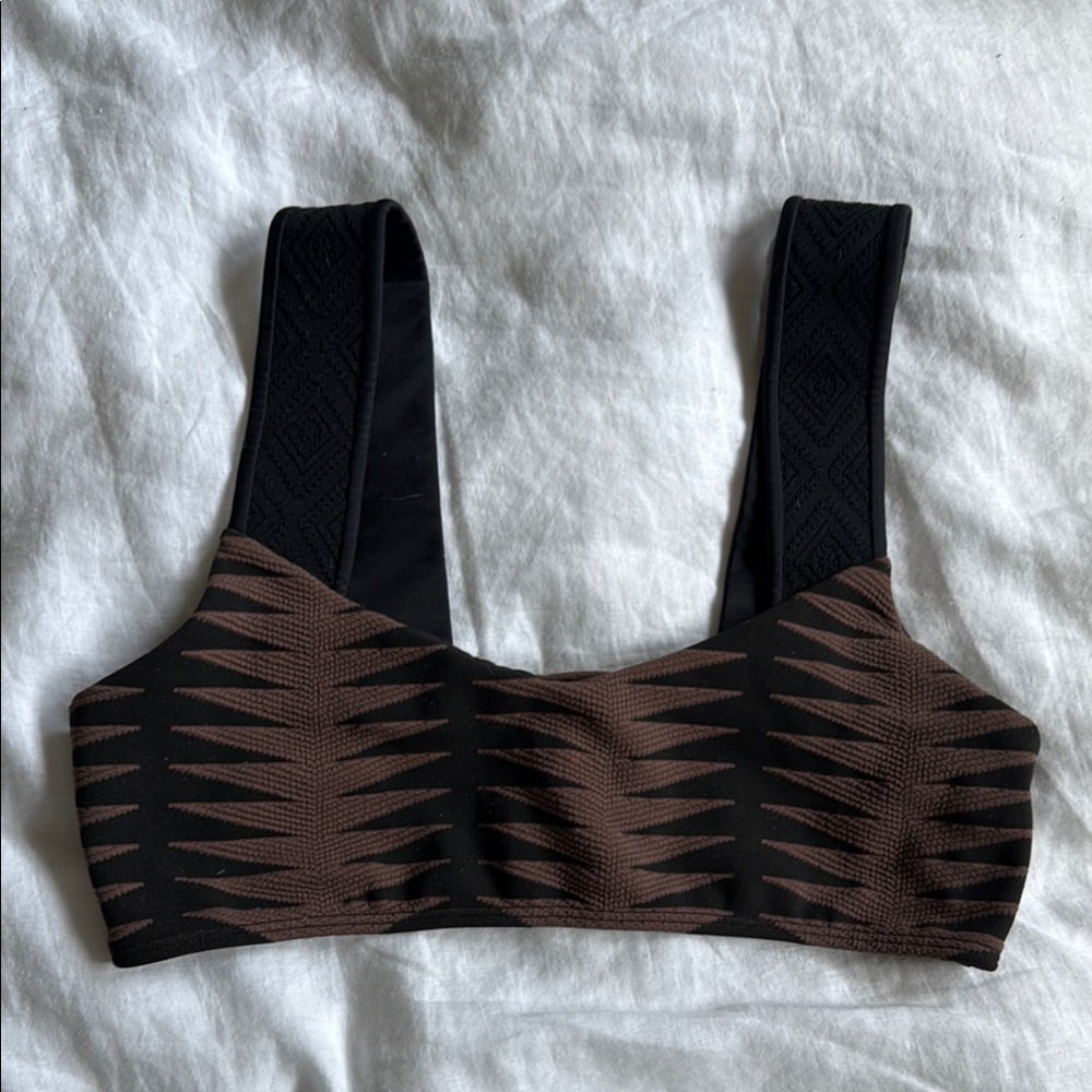 Seea Georgia Surf Top Brown & Black “Awa” Bikini Top